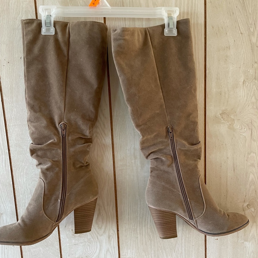 Tan boots